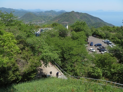 亀老山 さて降ります.jpg
