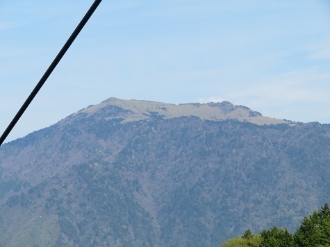 亀老山 300名山の瓶ヶ森だ.jpg