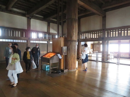 兵庫 城 三階内部.jpg