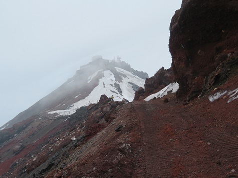 富士山 ここはブル道を使わせてもらう.jpg