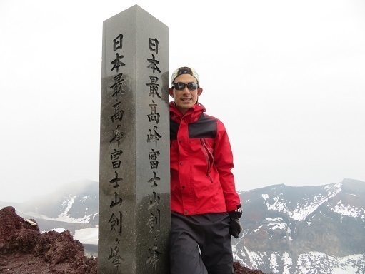 富士山 剣ヶ峰 ブロ.jpg