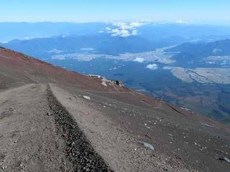 富士山14 15 ・・・・・・しかし・・・変わらねぇ景色だ・・・・・.jpg