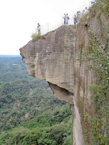鋸山by千葉 これがthe鋸山の写真 何かライオンみたいだね?.jpg