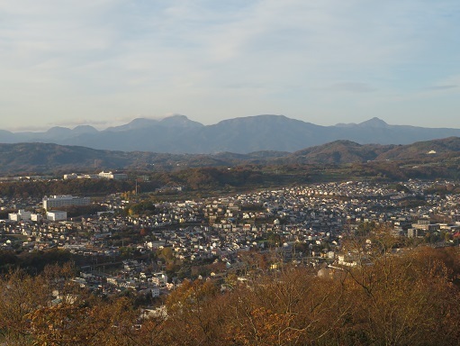 弘法山~浅間山 箱根山塊.jpg