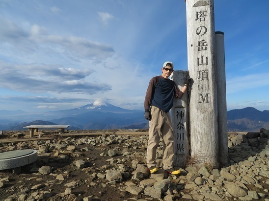 丹沢山_小丸尾根 塔ノ岳山頂ブロ.jpg