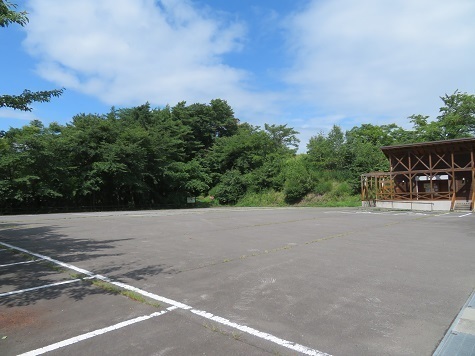不習岳 山頂駐車場.jpg