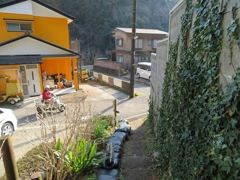 天園~三浦富士 住宅街に出た.jpg