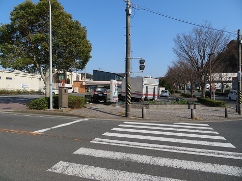 天園~三浦富士 目の前にある7で炭酸.jpg