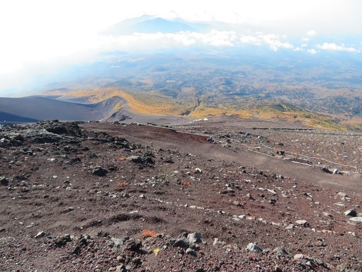 富士山17 気持ちがいいいハイク.jpg