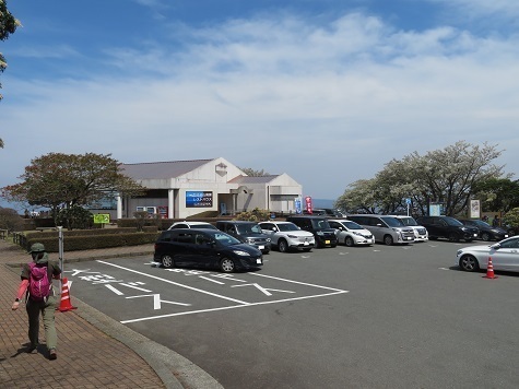 金冠達磨 駐車場に戻った.jpg